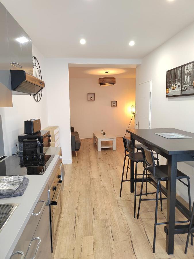 Moderne Et Chaleureux Duplex En Centre-Ville Сен-Жан-де-Веда Экстерьер фото